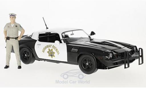 Chevrolet Camaro 1/18 Greenlight Z/28 California Highway Patrol 1979 mit Figur ohne Vitrine coche miniatura