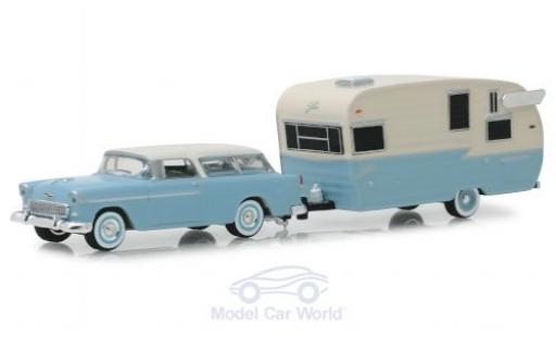 Chevrolet Nomad 1/64 Greenlight azul/beige 1955 mit Shasta Airflyte coche miniatura