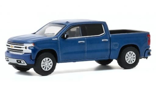 Chevrolet Silverado 1/64 Greenlight High Country metalico azul 2020 coche miniatura