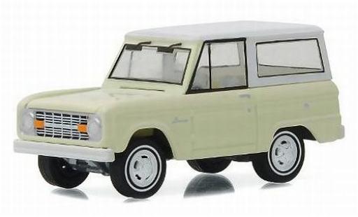 Coche miniatura Ford Bronco 1/64 Greenlight beige/blanco 1966 50th Anniversaire Edition sans Vitrine Ford Bronco 1/64 Greenlight beige/blanco 1966 50th Anniversaire Edition sans Vitrine coche miniatura