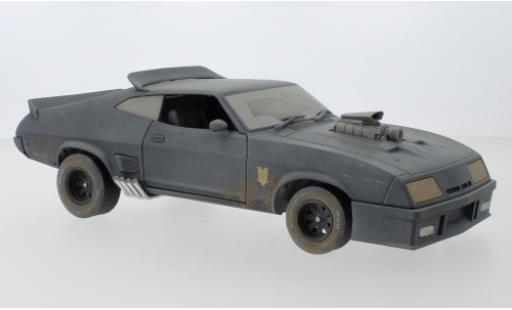 Coche miniatura Ford Falcon 1/18 Greenlight XB RHD Mad Max - Last of the V8 Interceptors 1973 avec Verwitterungseffekt Ford Falcon 1/18 Greenlight XB RHD Mad Max - Last of the V8 Interceptors 1973 avec Verwitterungseffekt coche miniatura
