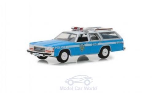 Ford LTD 1/64 Greenlight Crown Victoria Wagon NYPD 1988 coche miniatura