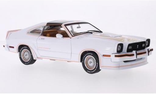 Coche miniatura Ford Mustang 1/18 Greenlight II King Cobra blanco/gold 1978 Ford Mustang 1/18 Greenlight II King Cobra blanco/gold 1978 coche miniatura