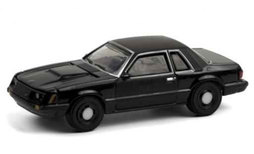 Ford Mustang 1/64 Greenlight SSP negro/matt-negro 1982 coche miniatura