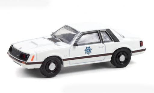 Ford Mustang 1/64 Greenlight SSP blanco/Dekor Arizone Department of Public Safety 1982 coche miniatura
