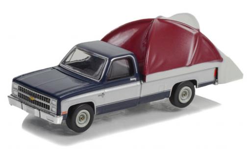 Coche miniatura Chevrolet C-10 1/64 Greenlight Silverado azul foncé/d 1982 Chevrolet C-10 1/64 Greenlight Silverado azul foncé/d 1982 coche miniatura
