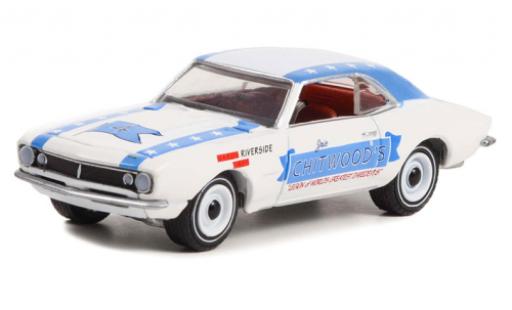 Chevrolet Camaro 1/64 Greenlight Chitwoods 1967 coche miniatura