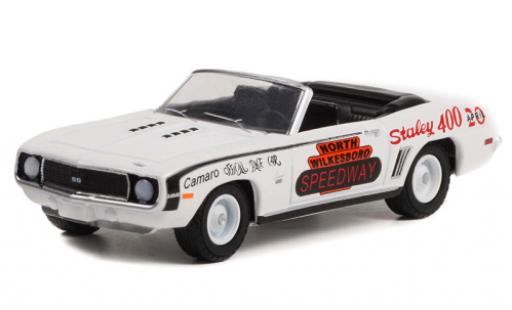 Chevrolet Camaro 1/64 Greenlight Convertible North Wilkesboro Speedway Pace Car 1969 coche miniatura