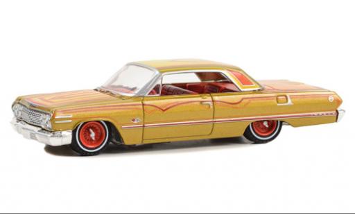 Coche miniatura Chevrolet Impala 1/64 Greenlight SS doré/Décorer 1963 Chevrolet Impala 1/64 Greenlight SS doré/Décorer 1963 coche miniatura