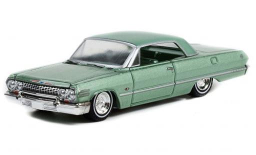 Coche miniatura Chevrolet Impala 1/64 Greenlight Lowrider metallise verde 1963 Chevrolet Impala 1/64 Greenlight Lowrider metallise verde 1963 coche miniatura