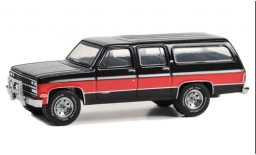 Coche miniatura Chevrolet Suburban 1/64 Greenlight negro/rouge 1990 Chevrolet Suburban 1/64 Greenlight negro/rouge 1990 coche miniatura