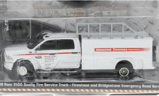 Coche miniatura RAM 3 1/64 Greenlight Dodge 500 Dually Tire Service Truck Firestone and Bridgestone Road Service 2018 RAM 3 1/64 Greenlight Dodge 500 Dually Tire Service Truck Firestone and Bridgestone Road Service 2018 coche miniatura