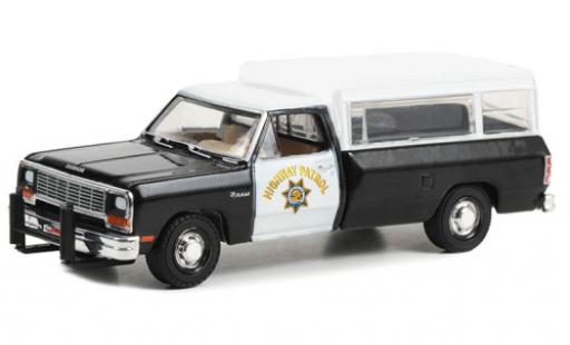 Coche miniatura Dodge RAM 1/64 Greenlight D-100 California autoroute Patrol 1985 Dodge RAM 1/64 Greenlight D-100 California autoroute Patrol 1985 coche miniatura