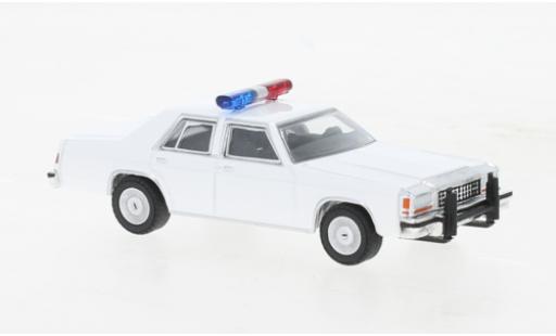 Ford LTD 1/64 Greenlight Crown Victoria blanco Police (USA) 1980 coche miniatura