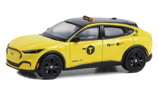 Coche miniatura Ford Mustang 1/64 Greenlight Mach E Nouveau York Taxi 2022 Ford Mustang 1/64 Greenlight Mach E Nouveau York Taxi 2022 coche miniatura