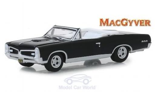 Coche miniatura Pontiac GTO 1/64 Greenlight Convertible negro MacGyver 1967 Pontiac GTO 1/64 Greenlight Convertible negro MacGyver 1967 coche miniatura