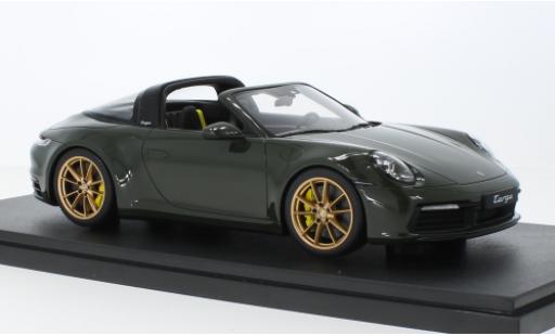 Porsche 992 Targa 1/18 GT Spirit 911  4S oliv 2020 coche miniatura