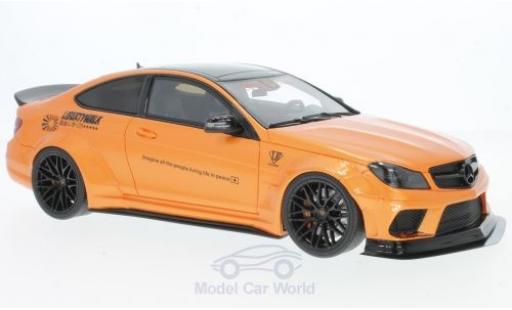 Coche miniatura Mercedes Classe C 1/18 GT Spirit C63 LB Works metalico naranja 2017 Mercedes Classe C 1/18 GT Spirit C63 LB Works metalico naranja 2017 coche miniatura