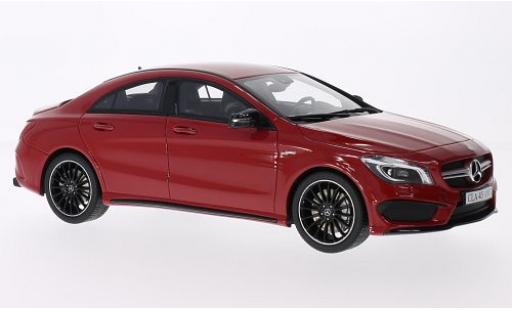 Coche miniatura Mercedes CLA 1/18 GT Spirit 45 AMG rojo Mercedes CLA 1/18 GT Spirit 45 AMG rojo coche miniatura