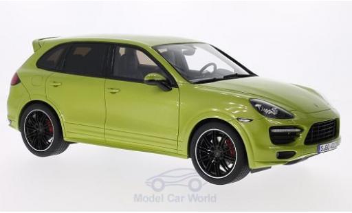 Coche miniatura Porsche Cayenne S 1/18 GT Spirit (92A) metalico verde 2013 Türen und Hauben geschlossen Porsche Cayenne S 1/18 GT Spirit (92A) metalico verde 2013 Türen und Hauben geschlossen coche miniatura