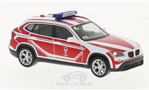 Coche miniatura Bmw X1 1/87 Herpa Feuerwehr Landshut Kommandowagen Bmw X1 1/87 Herpa Feuerwehr Landshut Kommandowagen coche miniatura