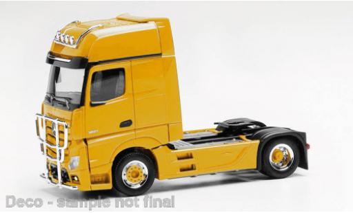 Coche miniatura Mercedes Actros 1/87 Herpa Gigaspace amarillo Mercedes Actros 1/87 Herpa Gigaspace amarillo coche miniatura