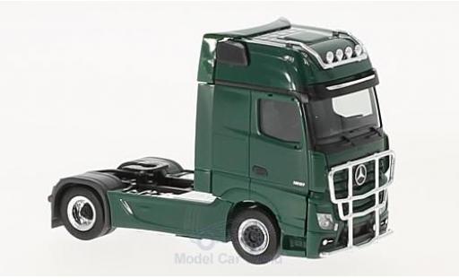 Coche miniatura Mercedes Actros 1/87 Herpa Gigaspace Zugmaschine verde 2011 mit Lampenbügel & Rammschutz Mercedes Actros 1/87 Herpa Gigaspace Zugmaschine verde 2011 mit Lampenbügel & Rammschutz coche miniatura