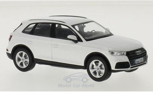 Audi Q5 1/43 iScale blanco 2016 coche miniatura