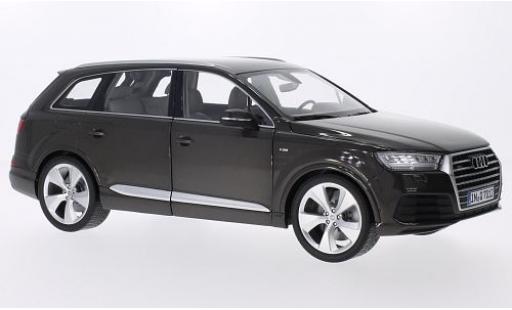 Coche miniatura Audi Q7 1/18 Minichamps metalico marron Audi Q7 1/18 Minichamps metalico marron coche miniatura