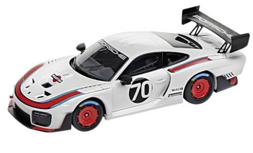 Coche miniatura Porsche 991 GT2 RS 1/18 Minichamps 935 blanco/Dekor No.70 Martini 2018 Basis: 911 GT2 RS (.2) Porsche 991 GT2 RS 1/18 Minichamps 935 blanco/Dekor No.70 Martini 2018 Basis: 911 GT2 RS (.2) coche miniatura