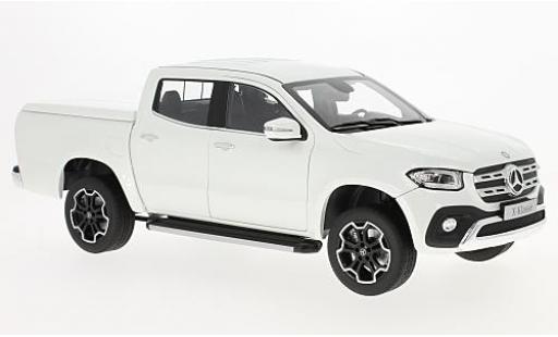 Coche miniatura Mercedes CLA 1/18 Norev I-Norev X-classe (W470) metalico blanche 2017 Mercedes CLA 1/18 Norev I-Norev X-classe (W470) metalico blanche 2017 coche miniatura