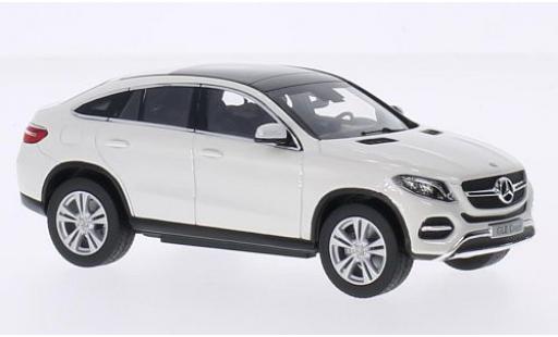 Coche miniatura Mercedes Classe GLE 1/43 Norev GLE Coupe (C292) blanco Mercedes Classe GLE 1/43 Norev GLE Coupe (C292) blanco coche miniatura
