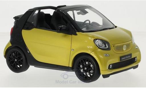 Coche miniatura Smart ForTwo 1/18 Norev fortwo Cabrio (A453) metalico amarillo/negro Softtop liegt bei Smart ForTwo 1/18 Norev fortwo Cabrio (A453) metalico amarillo/negro Softtop liegt bei coche miniatura