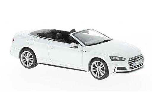 Coche miniatura Audi S5 1/43 Paragon Cabriolet metalico blanco Audi S5 1/43 Paragon Cabriolet metalico blanco coche miniatura
