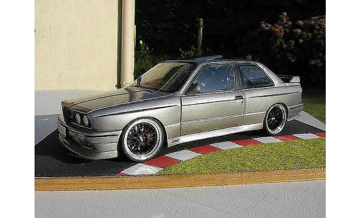 Bmw M3 coupe 1/18 Autoart E30 dm performance coche miniatura