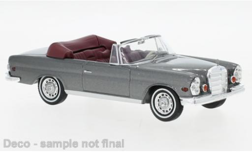Coche miniatura Mercedes 280 1/43 IXO SE 3.5 (W111) metallise gris 1969 Mercedes 280 1/43 IXO SE 3.5 (W111) metallise gris 1969 coche miniatura