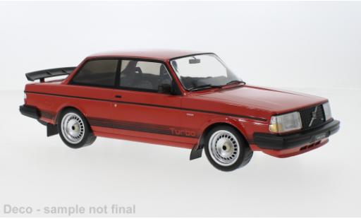 Coche miniatura Volvo 240 1/18 IXO Turbo Douane rouge 1987 Volvo 240 1/18 IXO Turbo Douane rouge 1987 coche miniatura