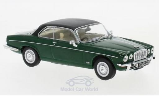 Coche miniatura Jaguar XJ 1/43 IXO 12C verde/matt-negro RHD 1976 Jaguar XJ 1/43 IXO 12C verde/matt-negro RHD 1976 coche miniatura