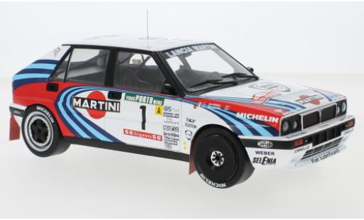 Coche miniatura Lancia Delta 1/18 IXO Integrale 16V No.1 Martini Rallye WM Rally Portugal 1990 M.Biasion/T.Siviero Lancia Delta 1/18 IXO Integrale 16V No.1 Martini Rallye WM Rally Portugal 1990 M.Biasion/T.Siviero coche miniatura