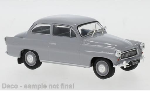 Skoda Octavia 1/43 IXO gris 1963 coche miniatura