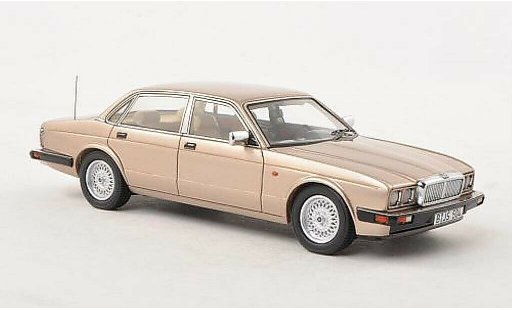 Jaguar XJ Base 1/43 Neo Sovereign beige LHD 1990 coche miniatura