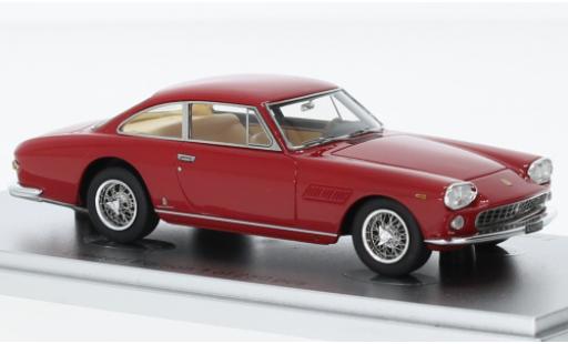 Coche miniatura Ferrari 330 1/43 Kess GT 2+2 Berlinetta rouge 1964 Ferrari 330 1/43 Kess GT 2+2 Berlinetta rouge 1964 coche miniatura
