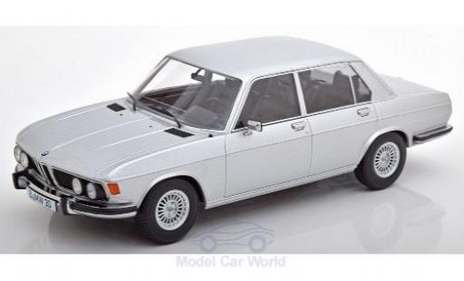 Bmw 3.0 1/18 KK Scale S (E3) gris 1971 coche miniatura