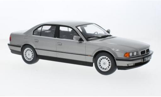 Coche miniatura Bmw 740 1/18 KK Scale i (E38) metallise grau 1994 1:18 Bmw 740 1/18 KK Scale i (E38) metallise grau 1994 1:18 coche miniatura