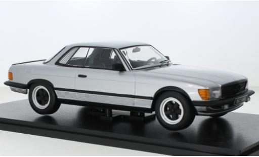 Coche miniatura Mercedes 500 1/18 KK Scale SLC 6.0 AMG (C107) gris 1985 Mercedes 500 1/18 KK Scale SLC 6.0 AMG (C107) gris 1985 coche miniatura