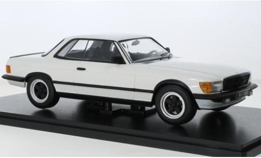 Coche miniatura Mercedes 500 1/18 KK Scale SLC 6.0 AMG (C107) blanco 1985 Mercedes 500 1/18 KK Scale SLC 6.0 AMG (C107) blanco 1985 coche miniatura