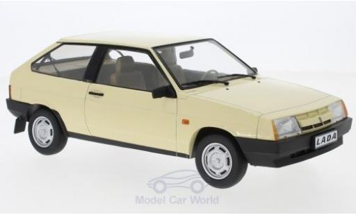 Coche miniatura Lada Samara 1/18 KK Scale beige 1984 Lada Samara 1/18 KK Scale beige 1984 coche miniatura