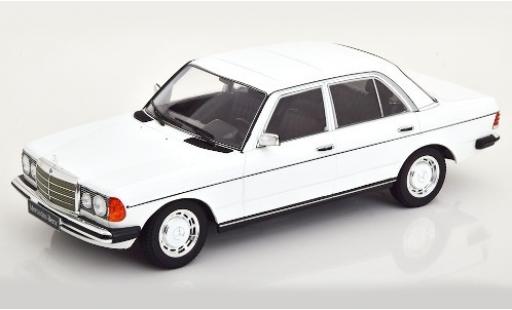 Coche miniatura Mercedes 230 1/18 KK Scale E (W123) blanco 1975 Mercedes 230 1/18 KK Scale E (W123) blanco 1975 coche miniatura