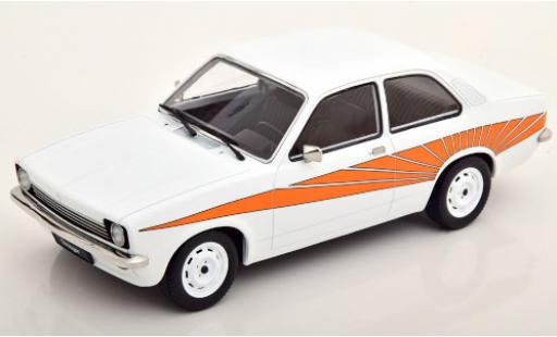 Opel Kadett 1/18 KK Scale C Swinger blanco/naranja 1973 coche miniatura