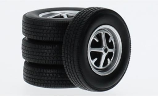 Ford Taunus 1/18 KK Scale Zubeh&ouml;r Reifen- und Felgenset: Set 1 1971 1:18 coche miniatura